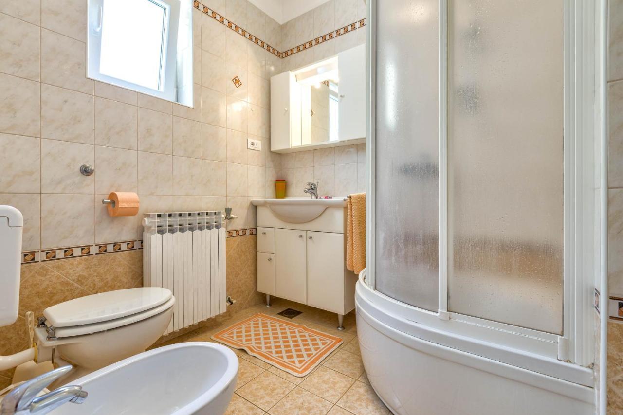 Apartments Margarita Мали-Лошинь Экстерьер фото