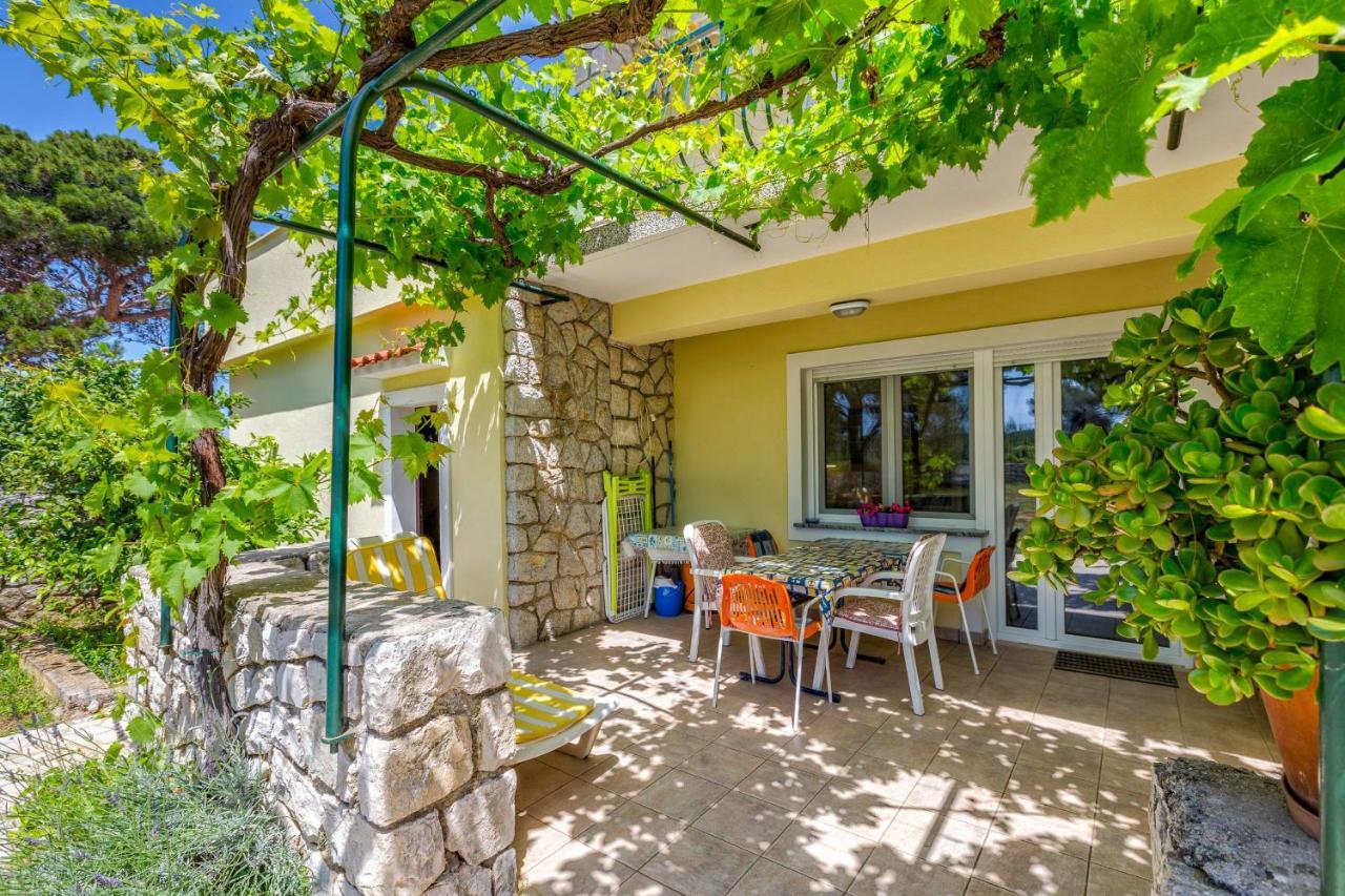 Apartments Margarita Мали-Лошинь Экстерьер фото