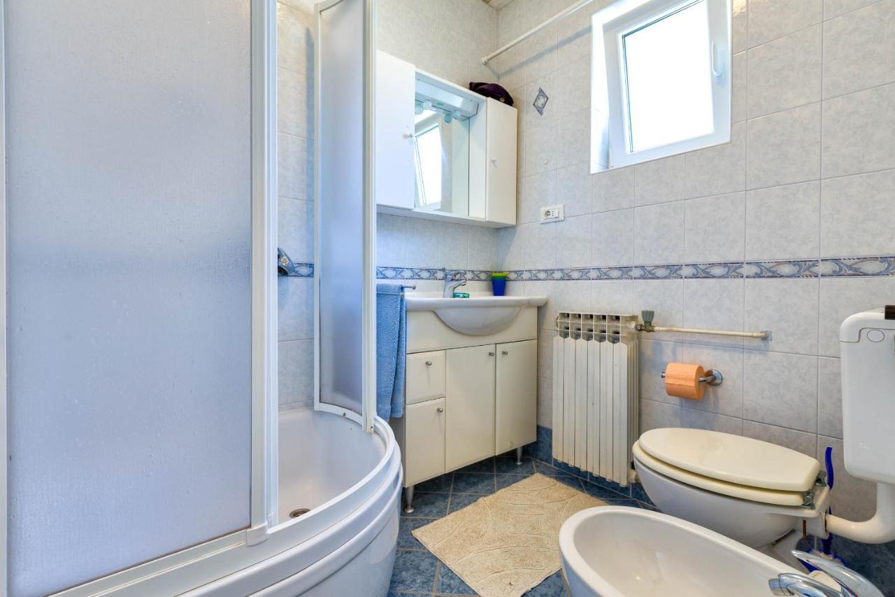Apartments Margarita Мали-Лошинь Экстерьер фото